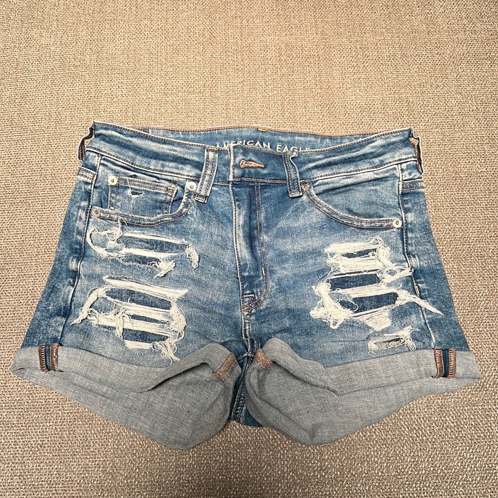 High waisted American Eagle shorts